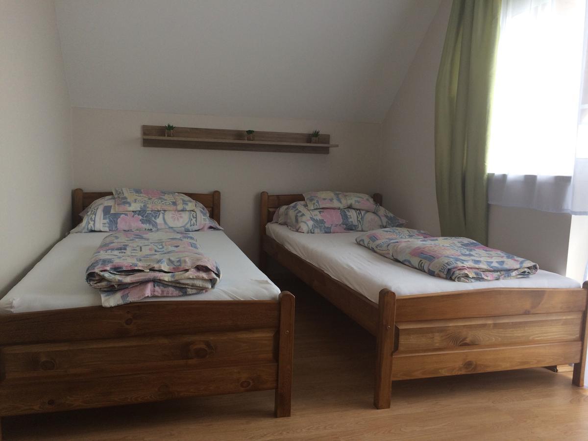 Szaloky Apartmanhaz Gyenesdias Luaran gambar