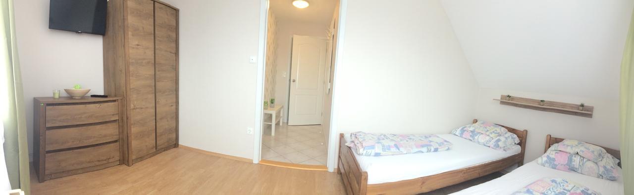 Szaloky Apartmanhaz Gyenesdias Luaran gambar