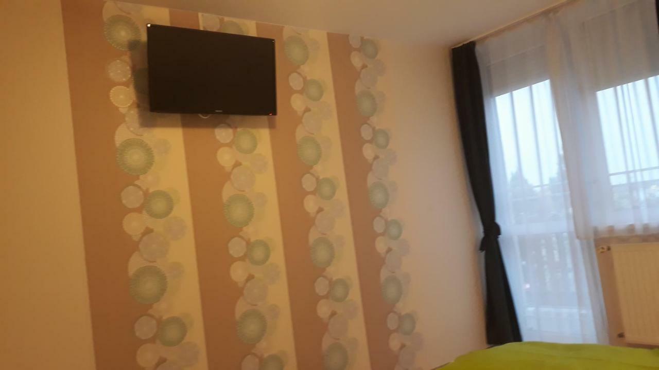 Szaloky Apartmanhaz Gyenesdias Luaran gambar