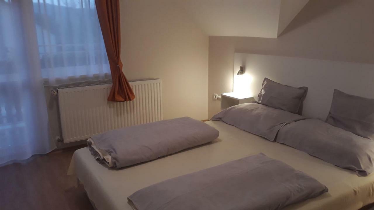 Szaloky Apartmanhaz Gyenesdias Luaran gambar